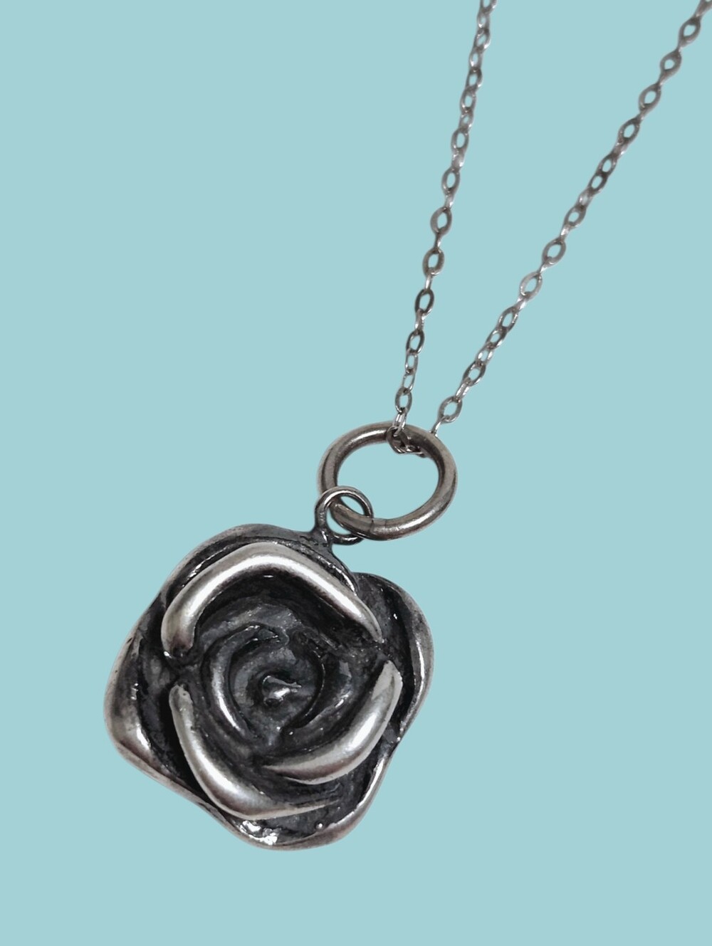 Rose Sterling Silver 3D Pendant & Chain Necklace 18"